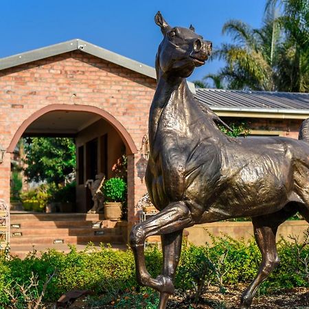 Maretlwane Guesthouse Buffelspoort Exterior photo